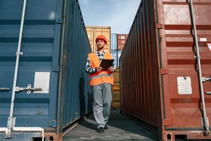 transitaire rôle et fonction